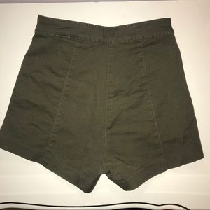 Green H&M shorts